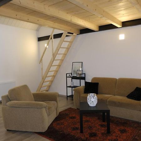 Kajari Apartmanhaz Balatonfőkajár Dış mekan fotoğraf