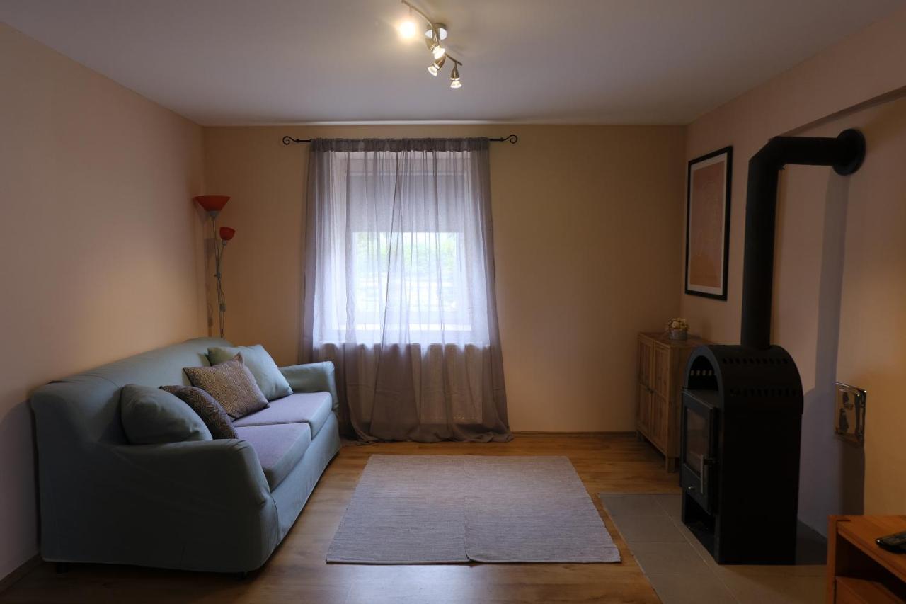 Kajari Apartmanhaz Balatonfőkajár Dış mekan fotoğraf